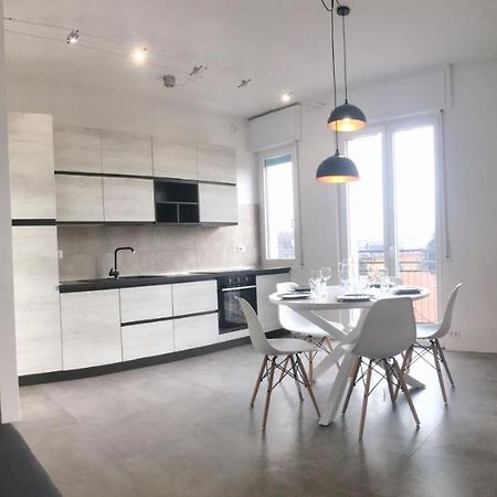 Caseospitali - Casa Lumiere, Bilocale Panoramico E Luminoso - Piano 3 No Ascensore Чернуско-суль-Навильо Экстерьер фото